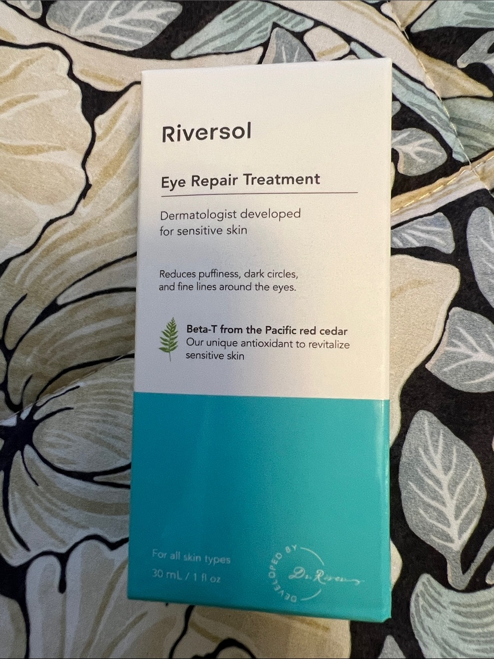 New in Box Riversol Eye Repair Treatment 30ml